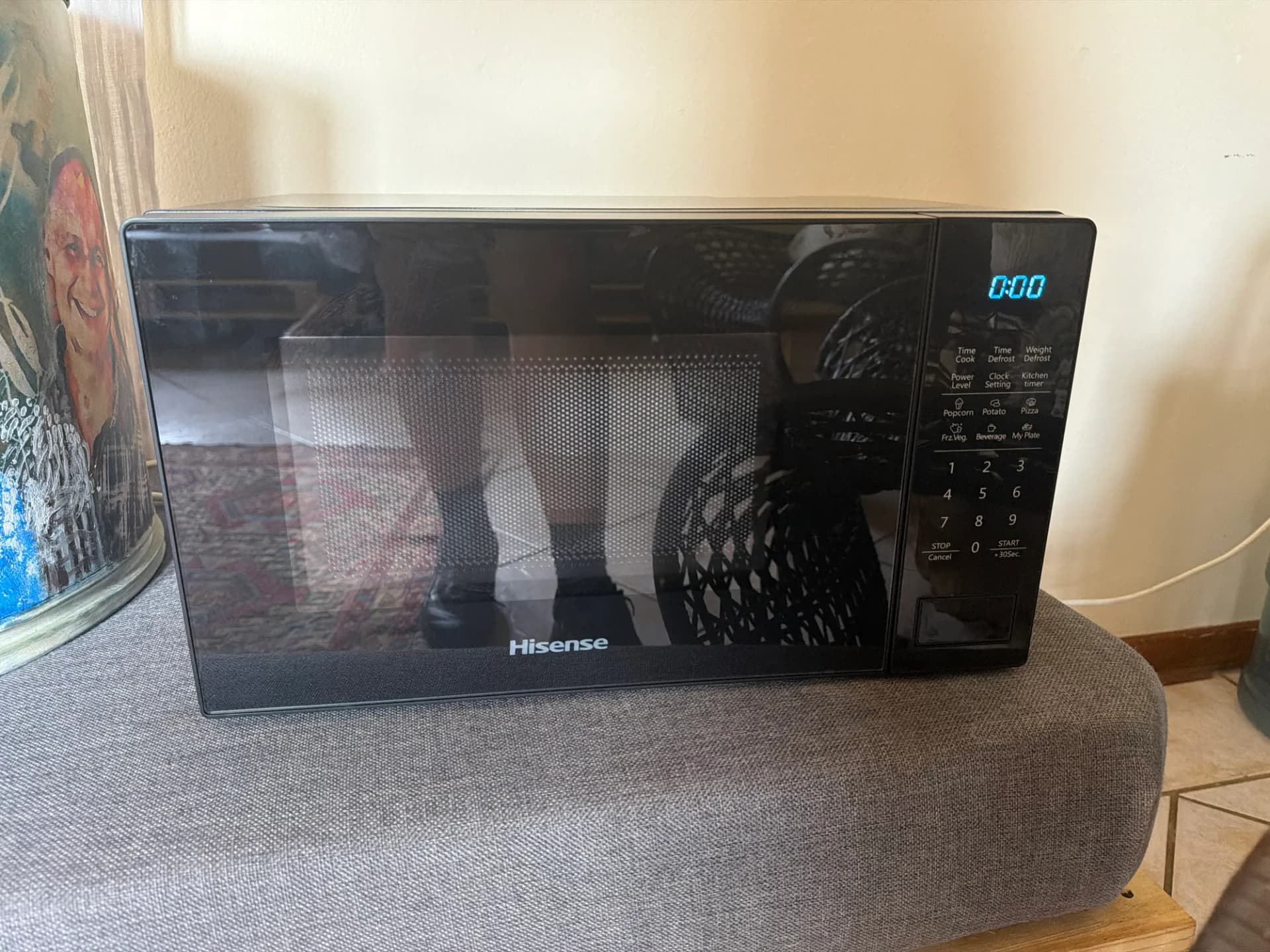 Hisense Microwave Oven