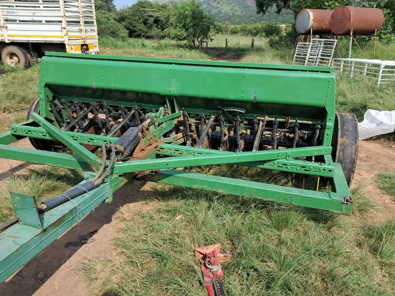 John Deere Planter - image 2