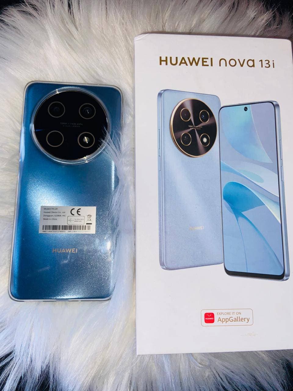 Hauwei nova 13i