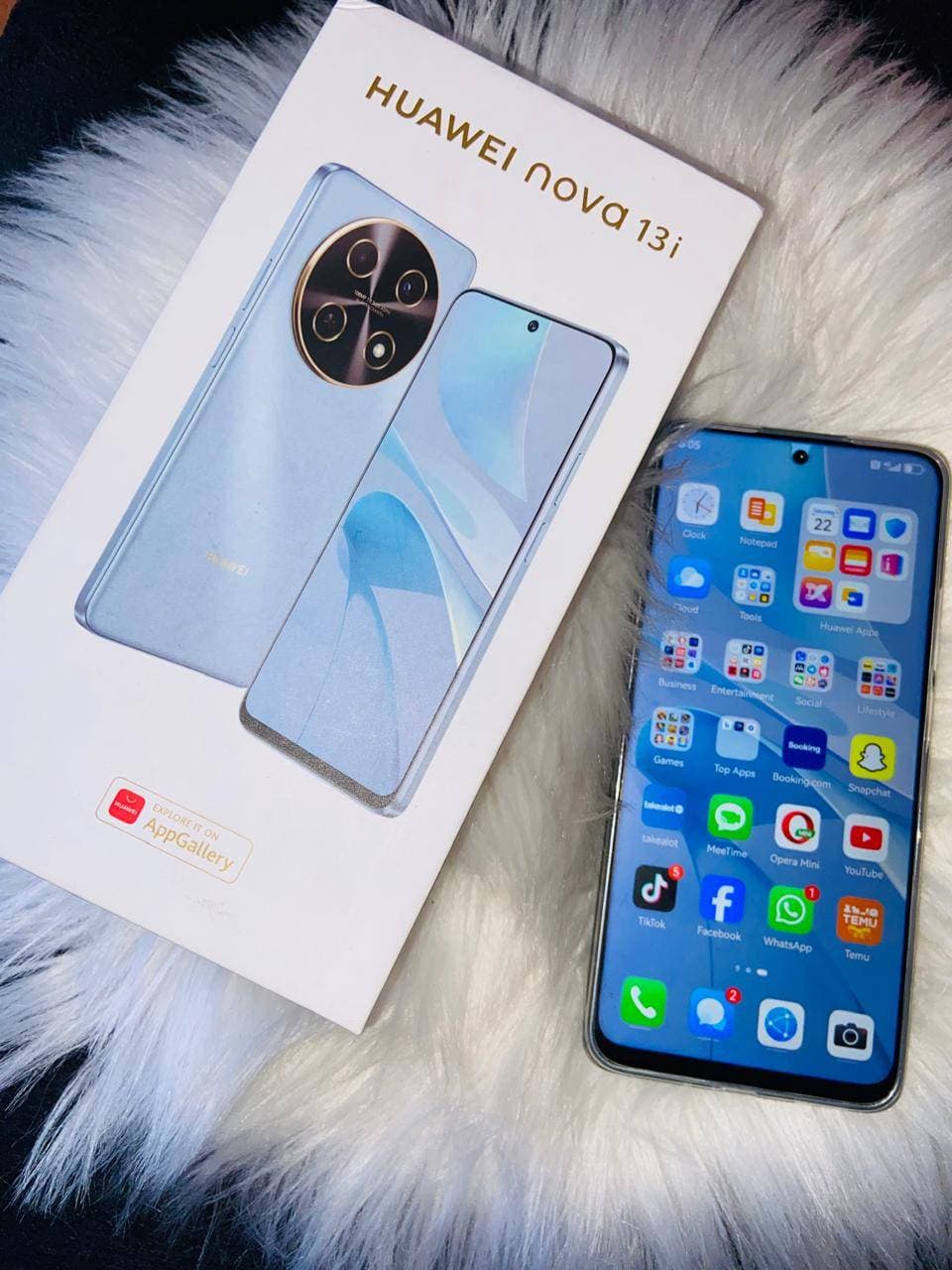 Hauwei nova 13i - image 2