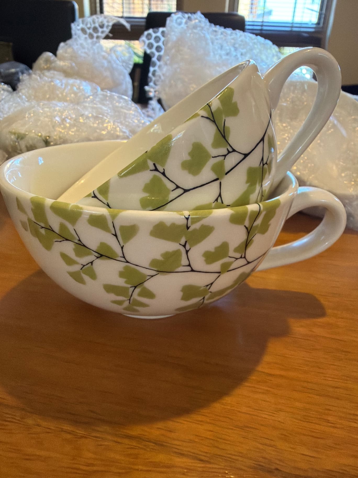 LOVE MILO - Breakfast Cups (8x150ml + 8x250ml) - image 2