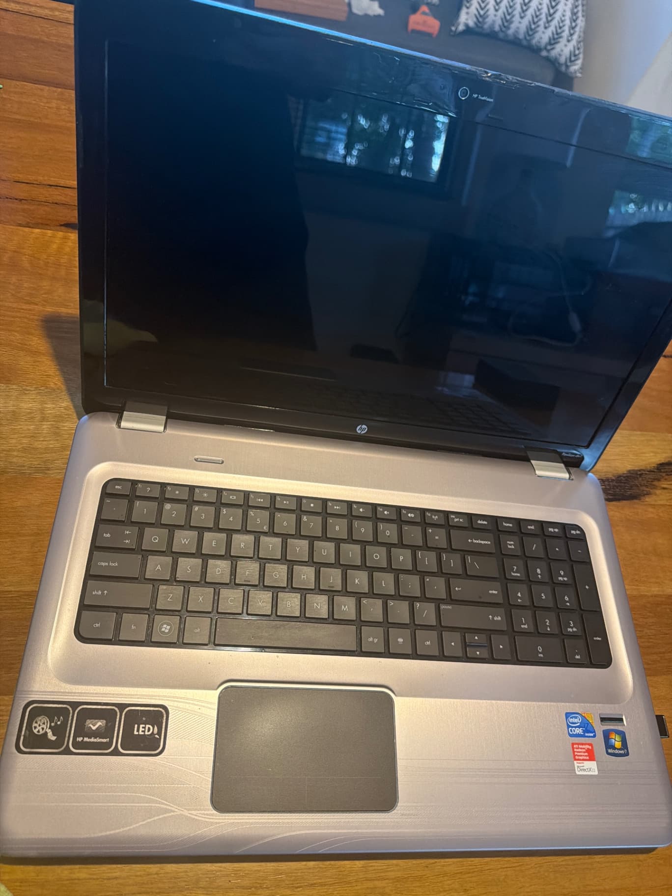 HP Pavilion dv7 - LAPTOP COMPUTER - image 4