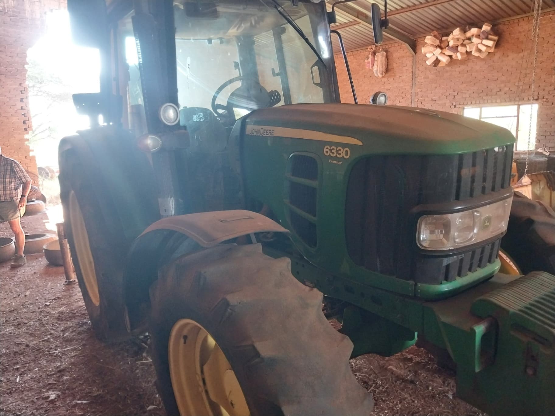 JD Trekker - image 2