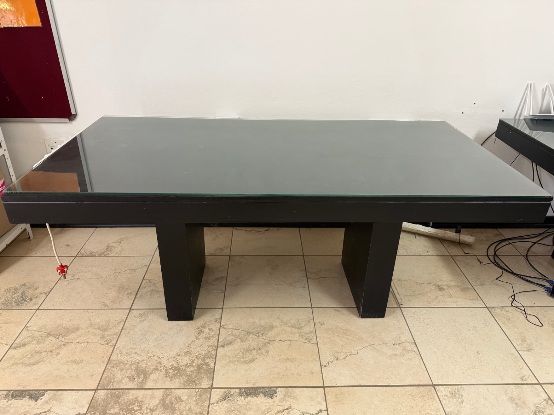 6 Seater table