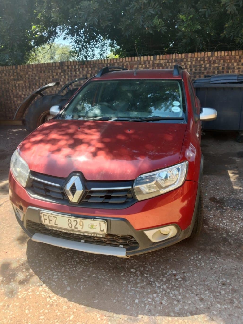 RENAULT SANDERO (2017) - image 2