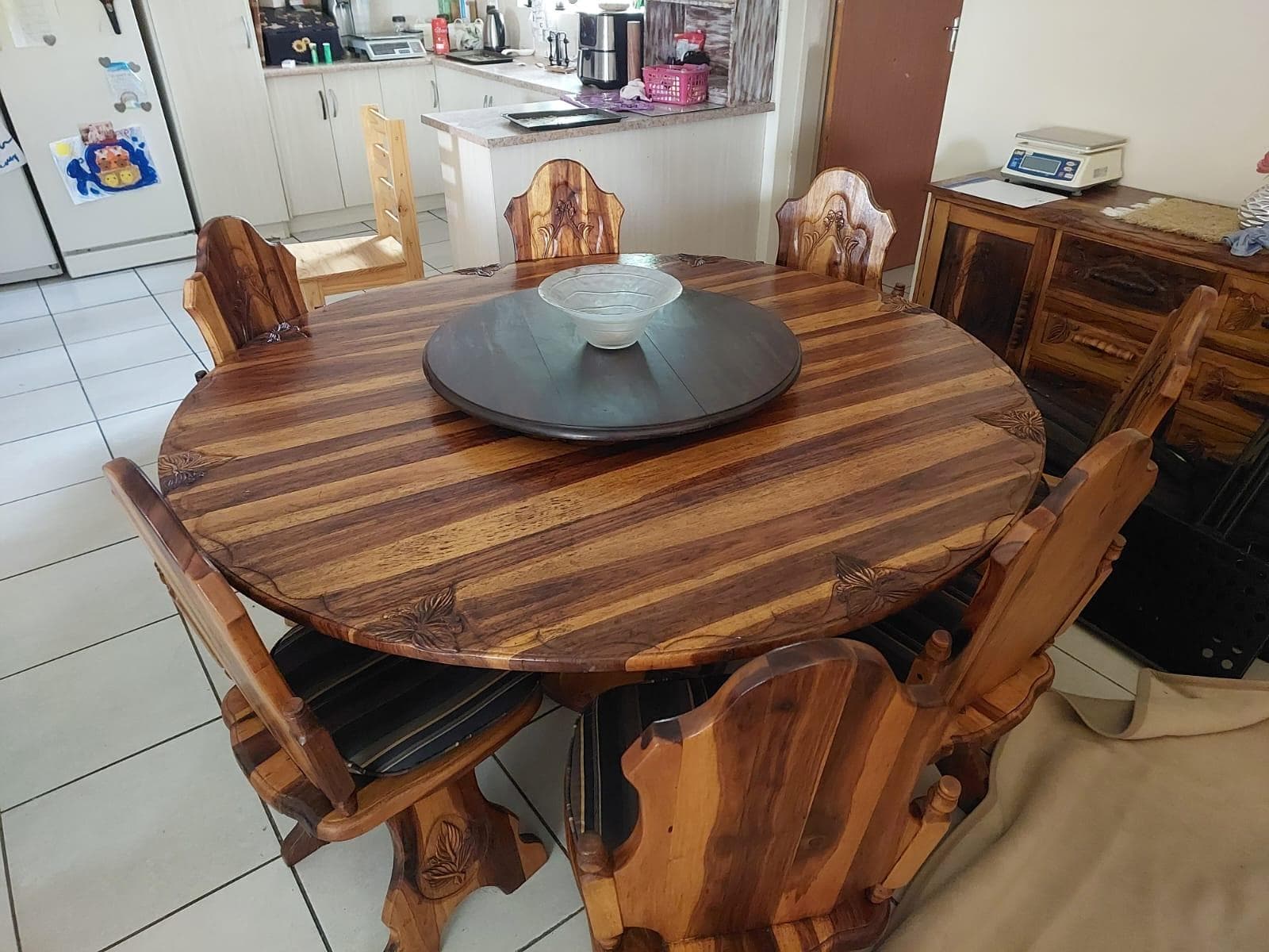 Rodesian teak diningroom set - image 2
