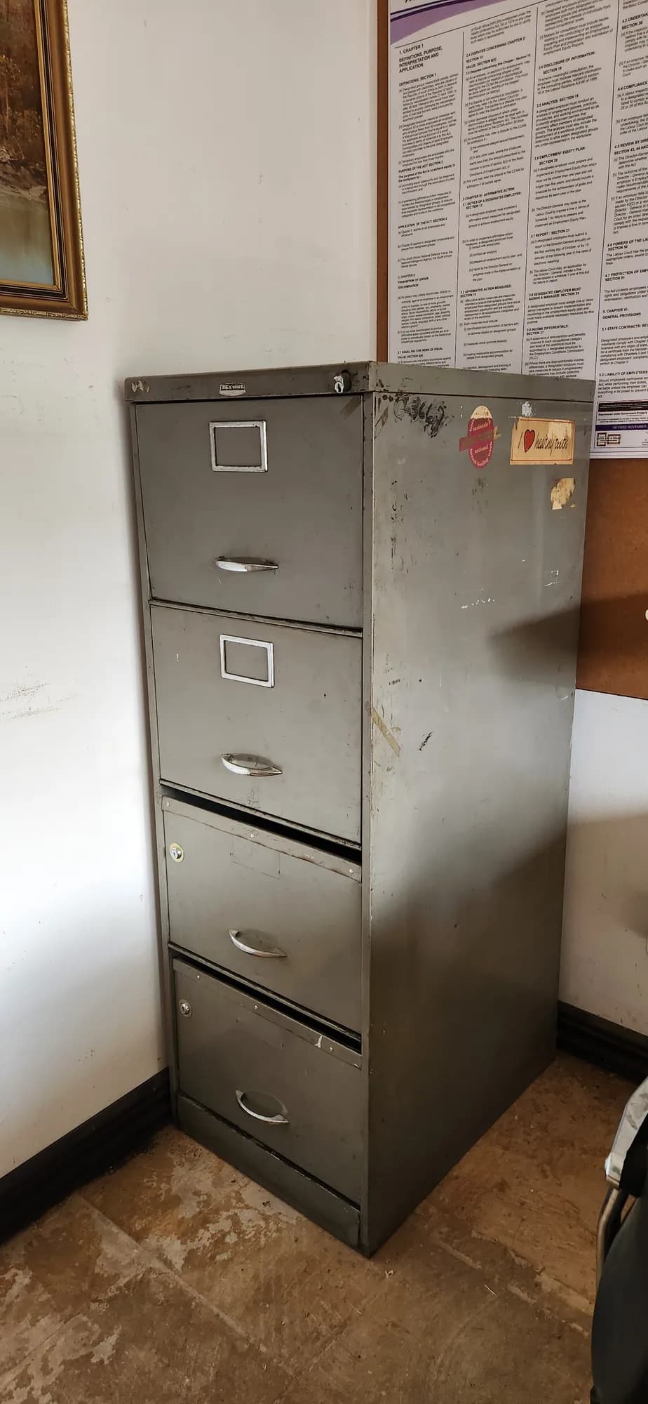 Steel drawer cabinet