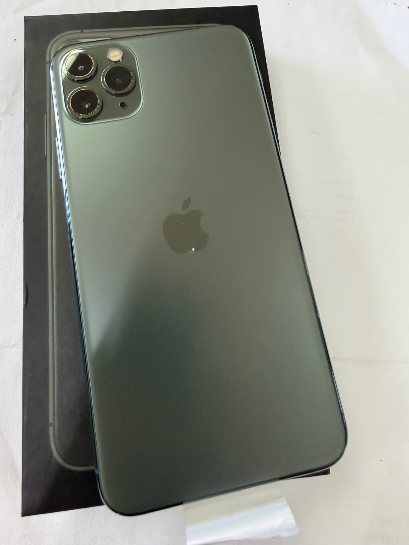 iPhone 11 (128 Gb) Smart Phone