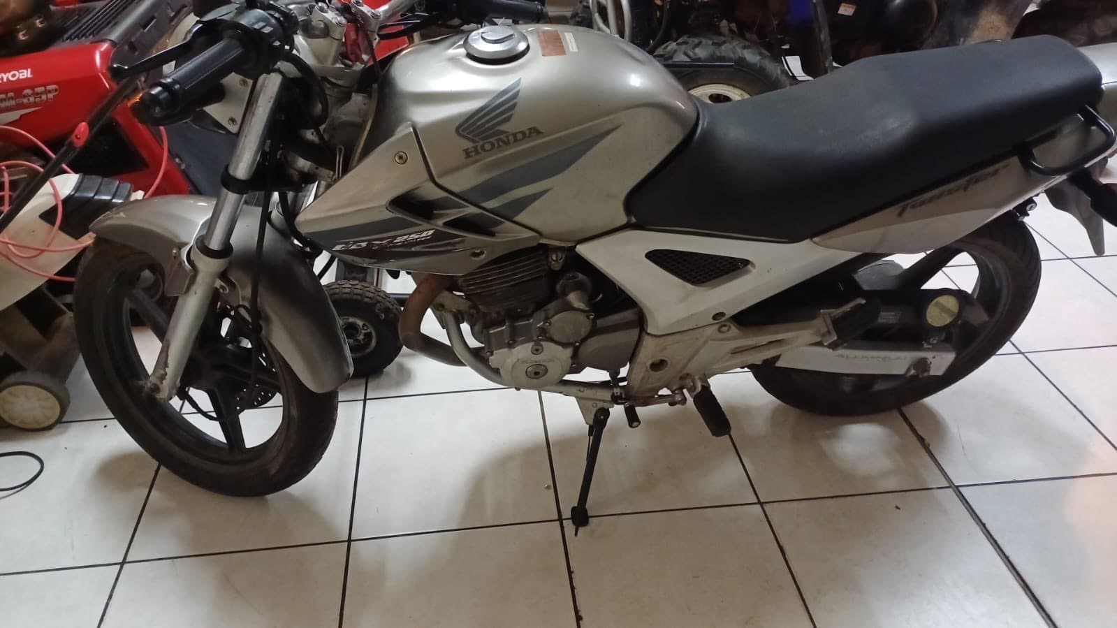 HONDA CBX MOTORFIETS